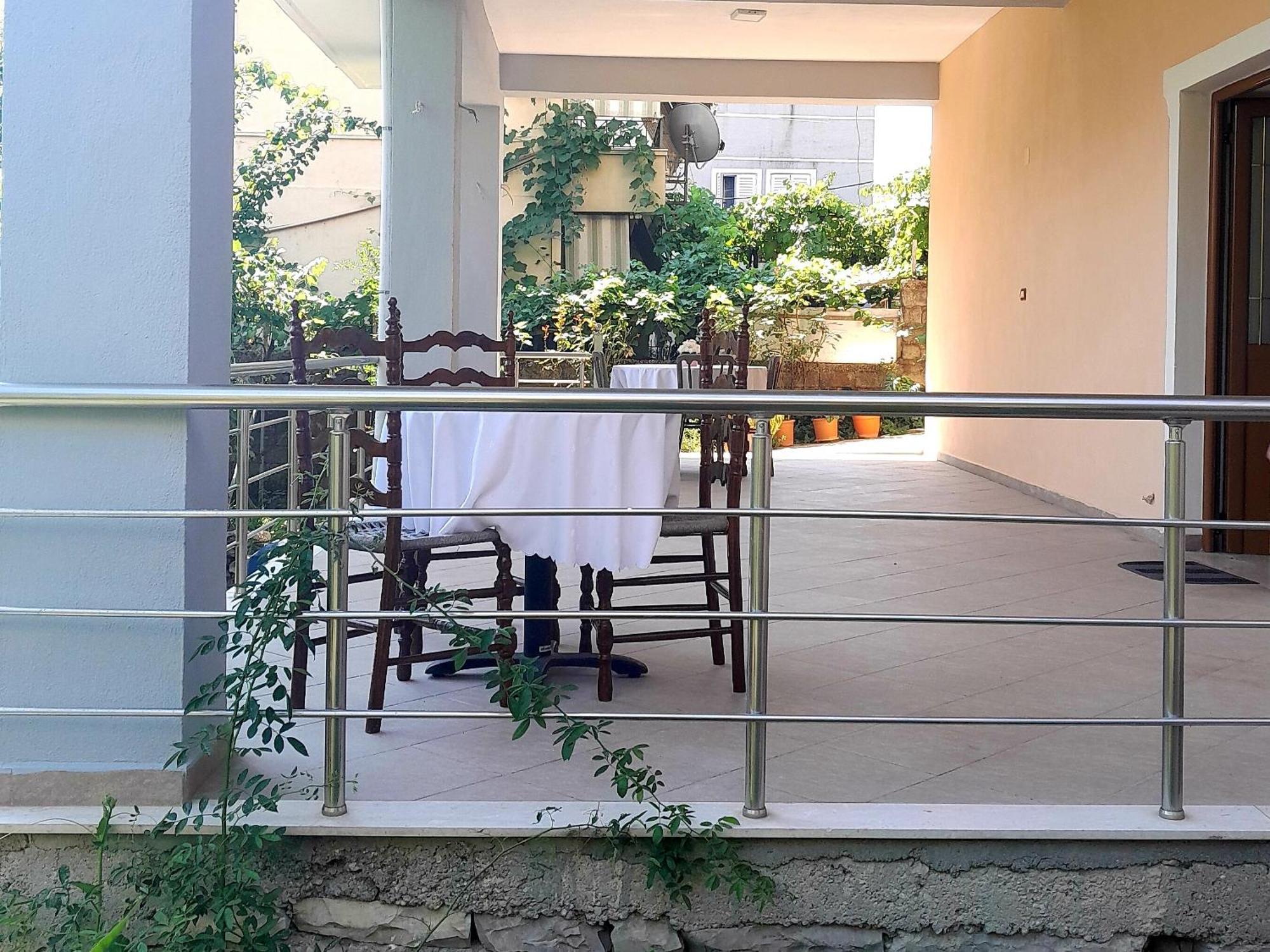 George 1 Apartment Gjirokaster Phòng bức ảnh