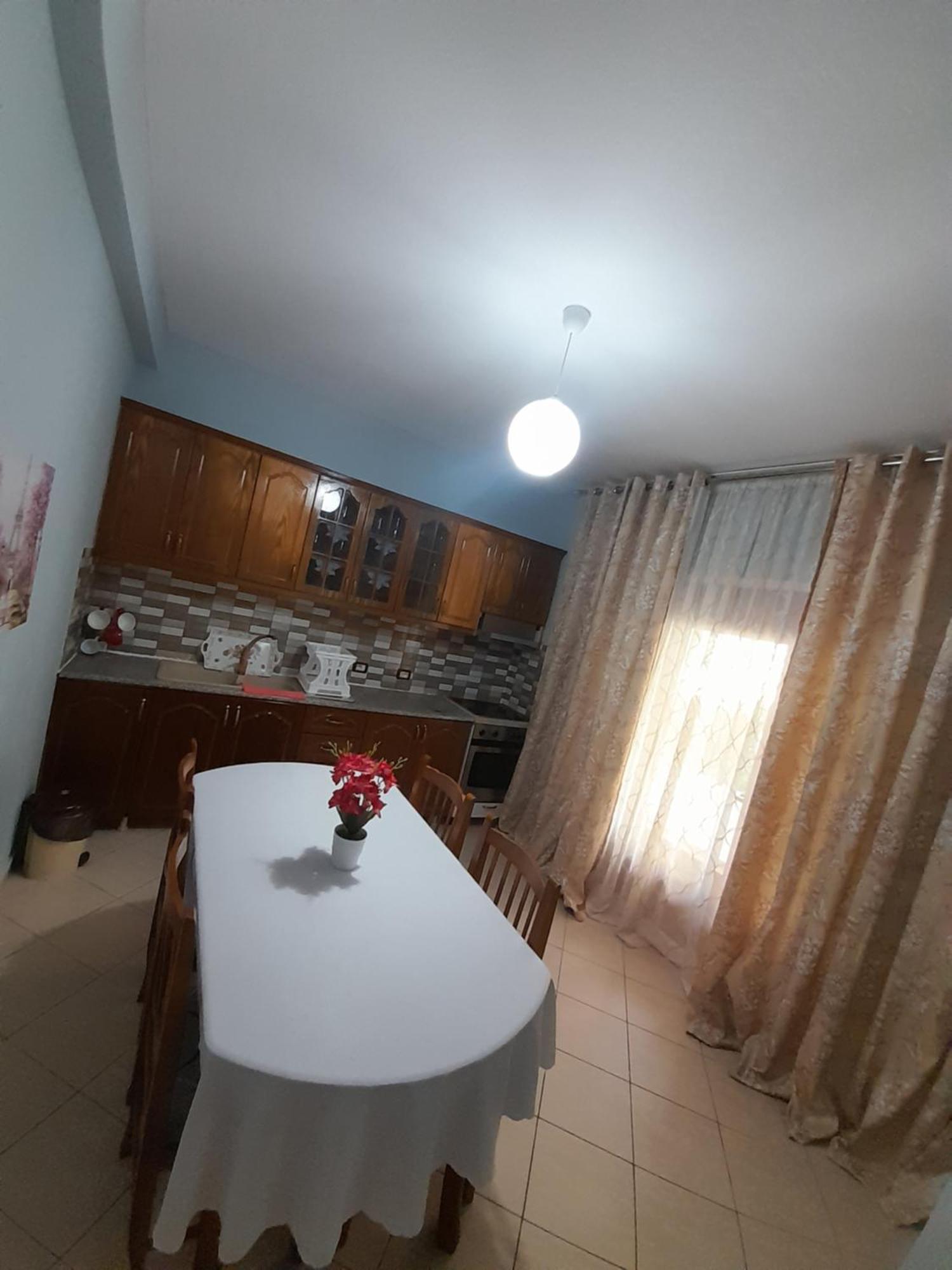 George 1 Apartment Gjirokaster Phòng bức ảnh